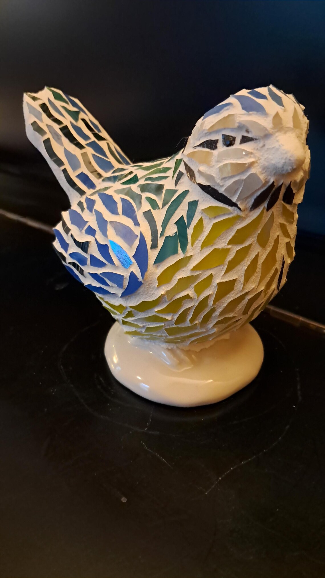 Mosaik-Vogel-Skulptur – Handgefertigte figurative Kunst – Bild 3