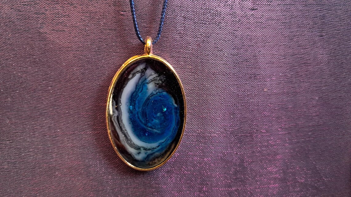 Endless Universe Amulette – Bild 8